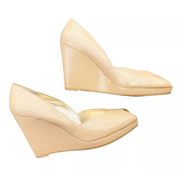 Moda Womens Tan Patent Leather Peep Toe Wedge Slip On Heels Shoes Size 10 - Picture 2 of 10